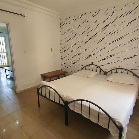 Bricos Appartement Sud Foire Dakar Bagian luar foto