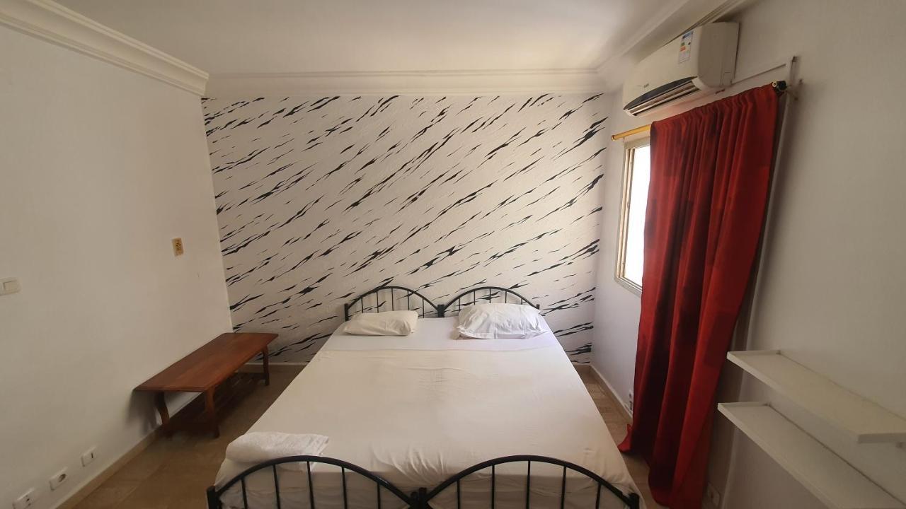 Bricos Appartement Sud Foire Dakar Bagian luar foto