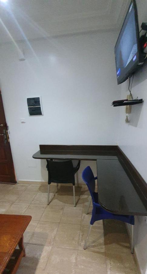 Bricos Appartement Sud Foire Dakar Bagian luar foto